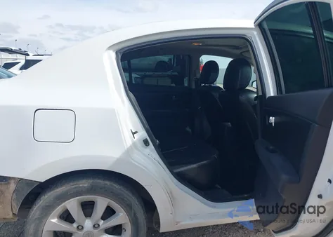 2010 Nissan Sentra 2.0Sl from USA, damaged, VIN 3N1AB6AP1AL677742